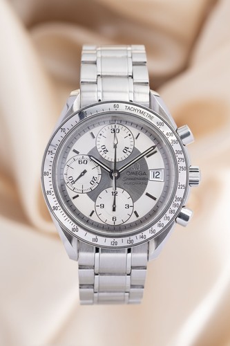 Omega speedmaster date 39mm - omega,